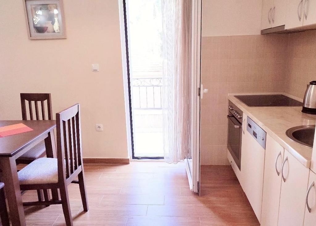 Veron Apartments Kotor Rum bild