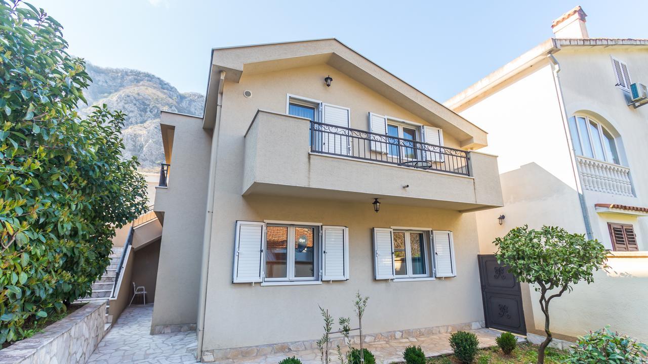 Veron Apartments Kotor Exteriör bild
