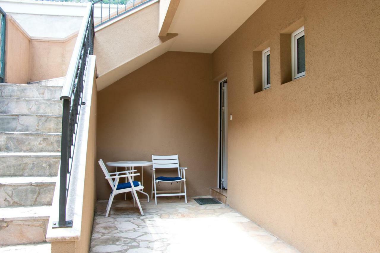 Veron Apartments Kotor Exteriör bild